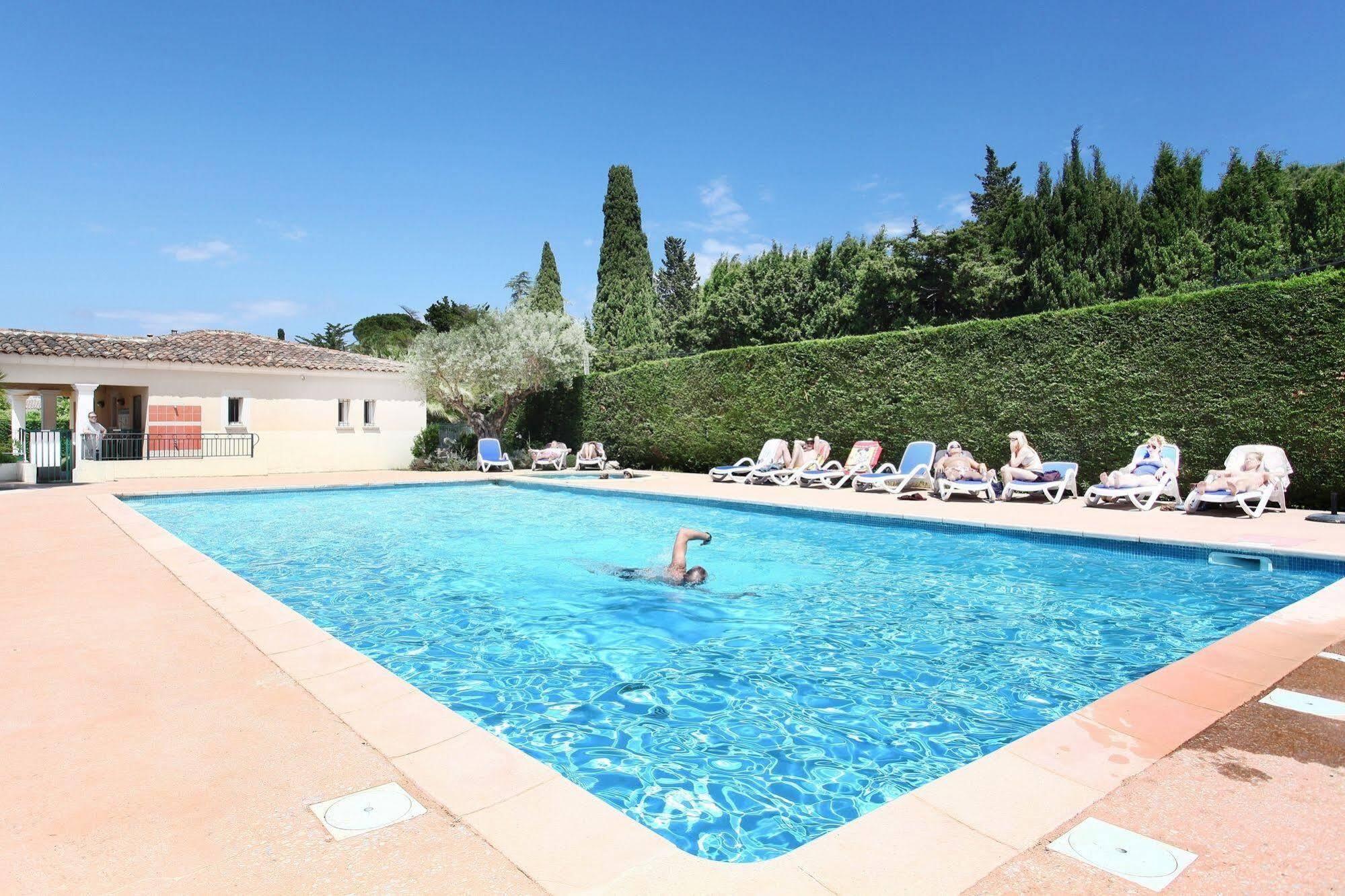 Odalys Residence Clos Bonaventure Gassin Bagian luar foto